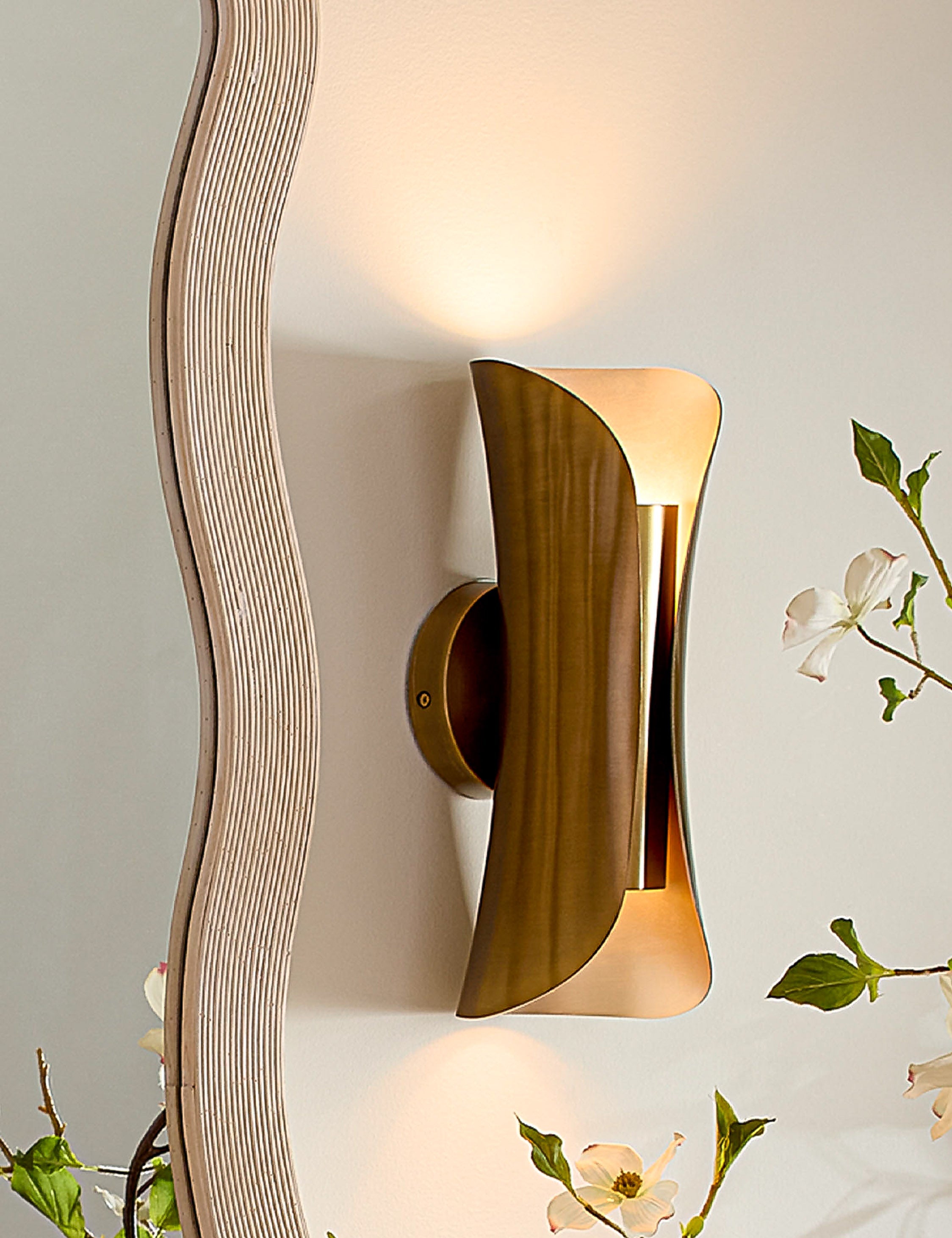 Caswell Sconce